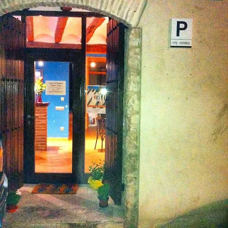 El Petit Shangri-la Couette-café Fatarella